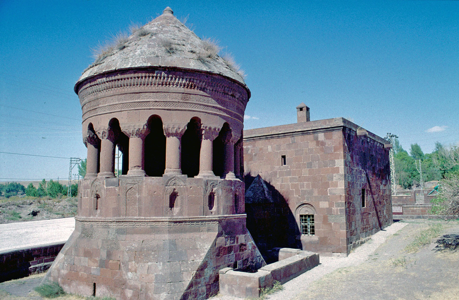 Yaşayan Gelenekler